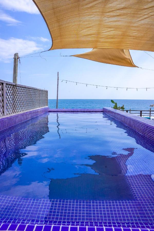 Black Sand Beachhouse مونتيريكو المظهر الخارجي الصورة
